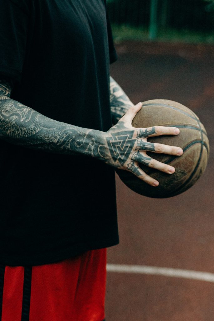 Finde deinen Outdoor Basketball in 3 Schritten